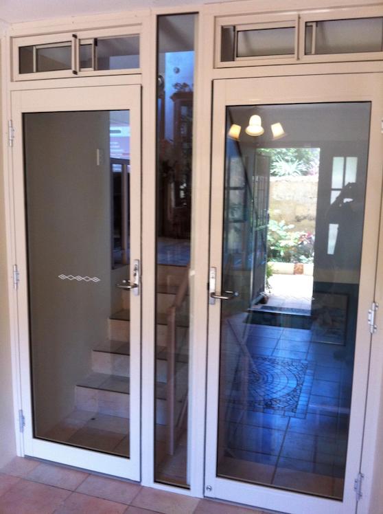 commercial aluminum glass door repair in Perth WA